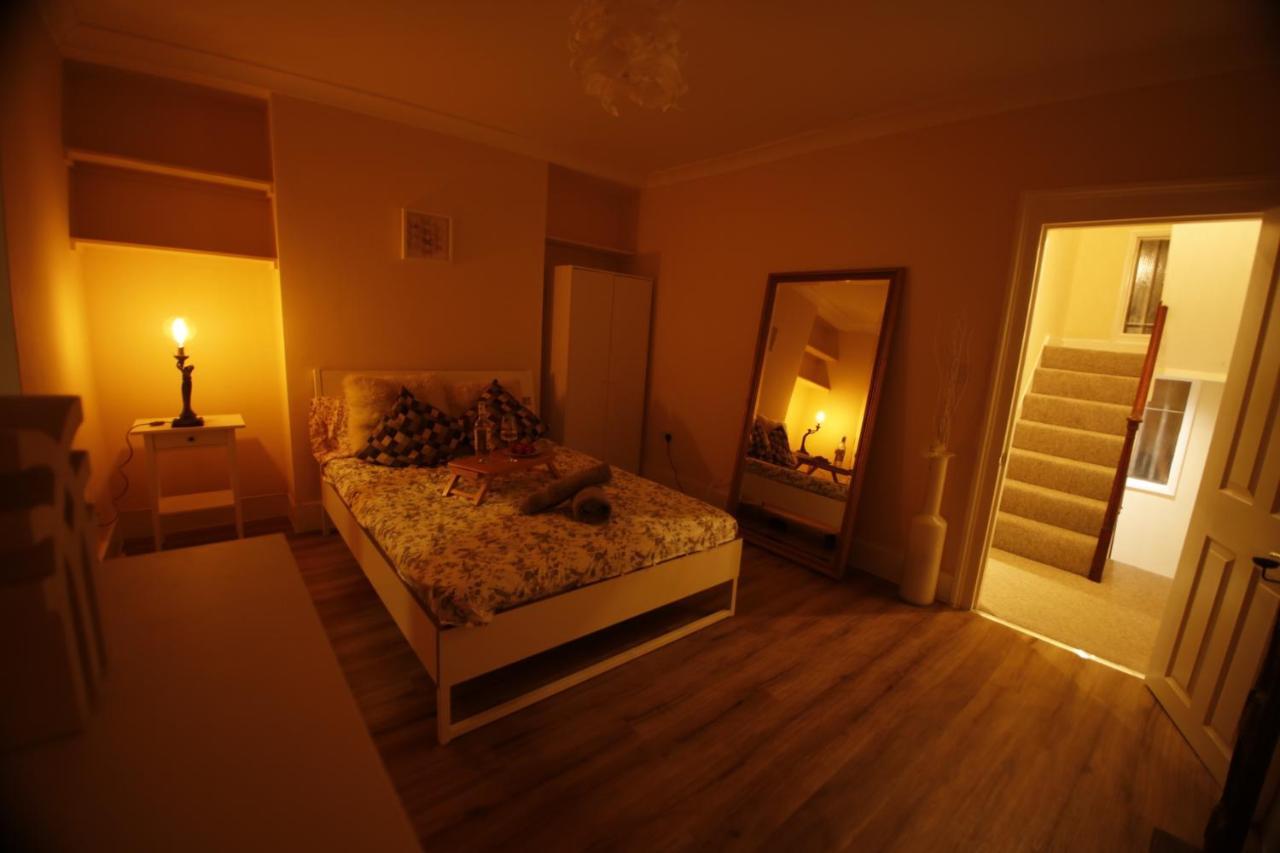 لندن Hygge Camden Town 2 Bedrooms Apartment المظهر الخارجي الصورة